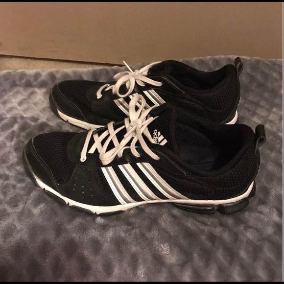 adidas soccer tennis shoes